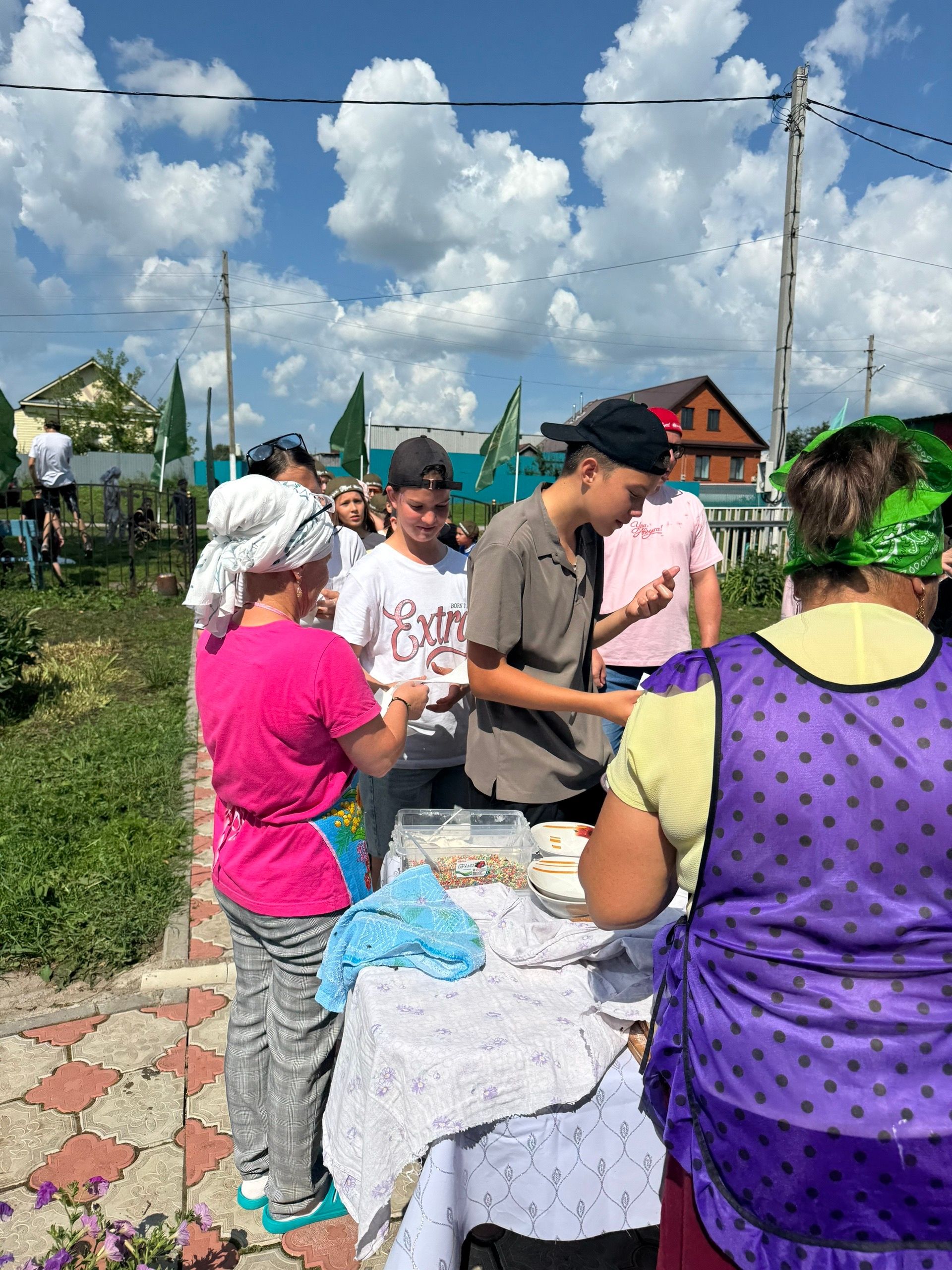 Әҗем мәдәният йорты мөдире Зәйнуллина Нурания ападан май кабартма рецепты