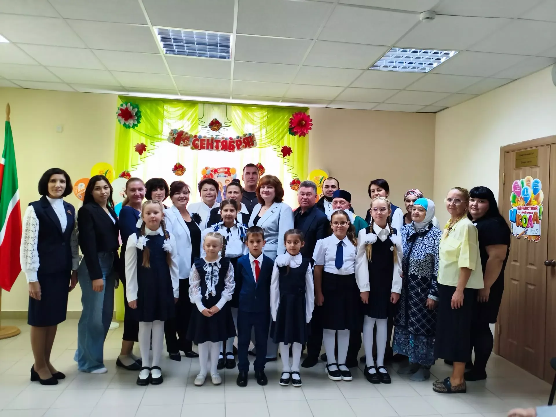 Иске Әнәле мәктәп- балалар бакчасында Яңа уку елы башланды