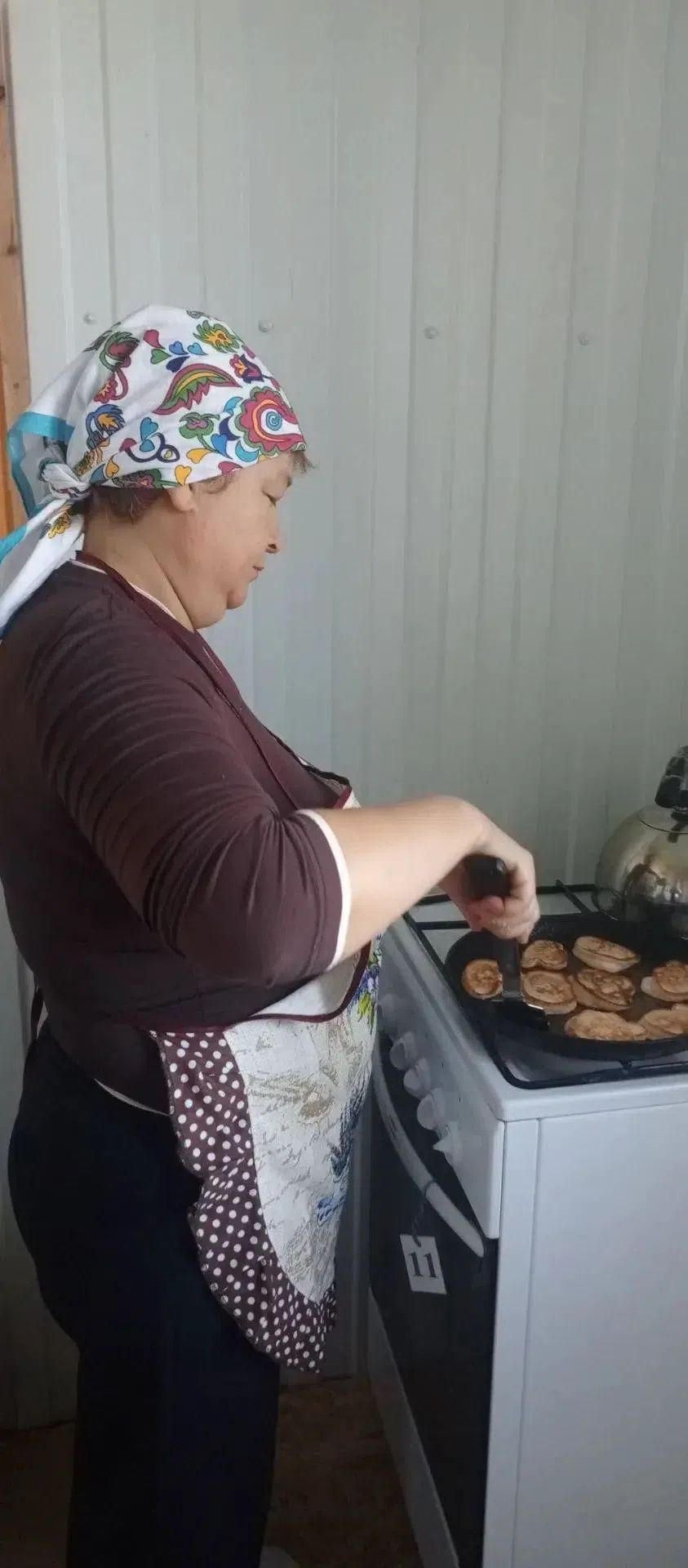 Әлмәндәрдә сайлаучыларны тәмле чәйләр белән каршы алалар