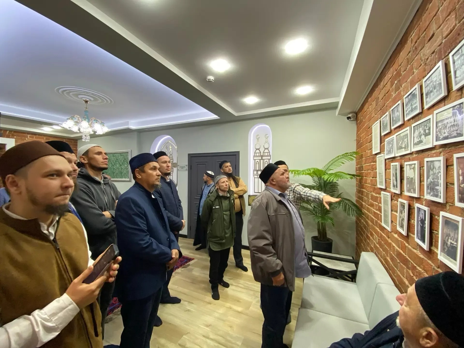 Апастовский и Лаишевский мухтасибаты посетили Чистополь с рабочим визитом