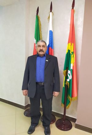 Апаста яшәүче Исмәгыйлев Наил Тәлгать улы 23 февральдә туган көнен билгеләп үтә