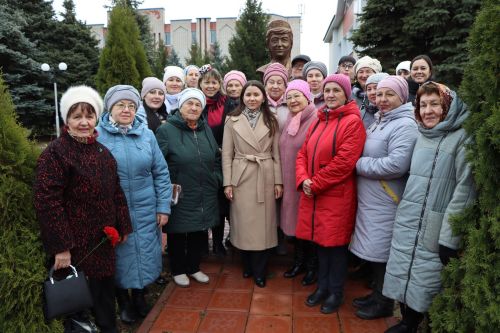 В Апастово почтили память великого композитора, певца, нашей землячки Сары Садыковой