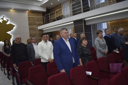 Апаста “Бердәм Россия”сәяси партиясе җирле бүлегенең конференциясе узды