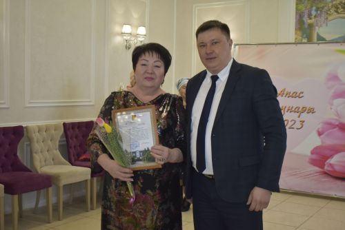Апас авыл җирлеге ветераннарын хөрмәтләде