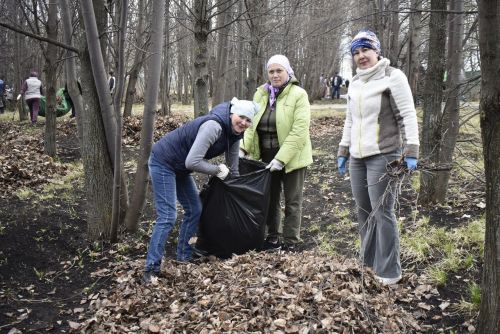 Апастовцы присоединились к Всероссийскому субботнику