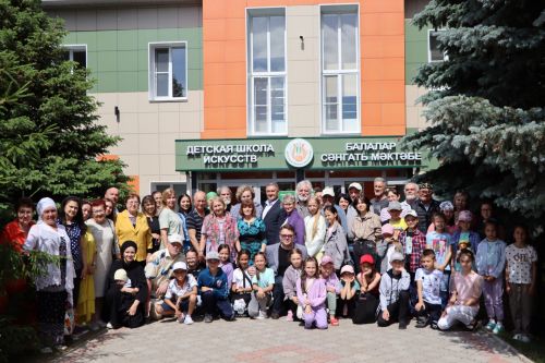 Апасыбызның гүзәл табигате, тарихи урыннары танылган рәссамнарның картиналарында сурәтләнәчәк