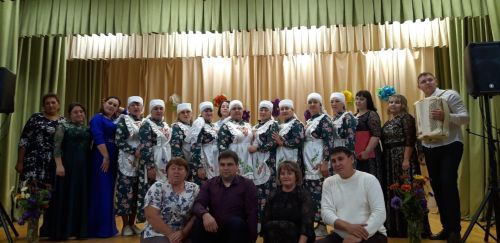 Иске Йомралыда көзге моңнар яңгырады