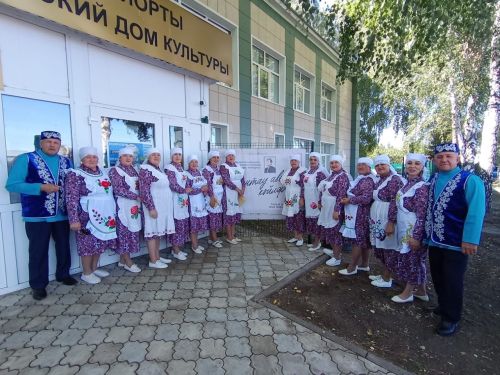 Апас «Умырзая» фольклор ансамбле лауреат исемен яулады