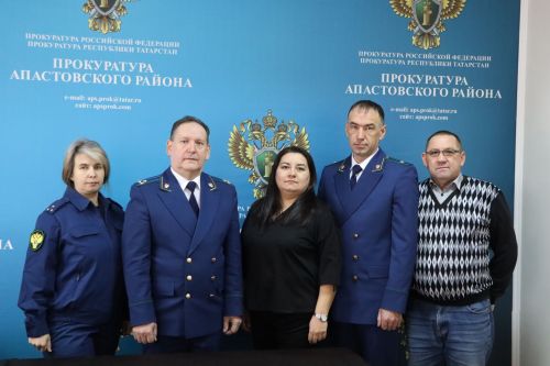 Прокуратура России 302 года на страже закона и правопорядка
