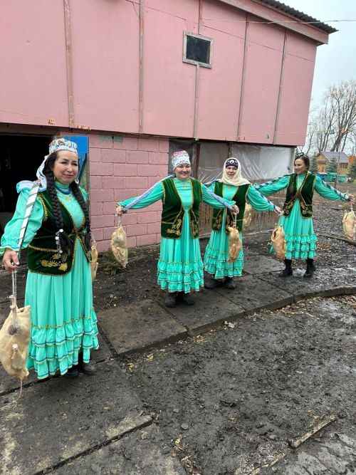 Шәмәк авылында Каз өмәсе гөрләде