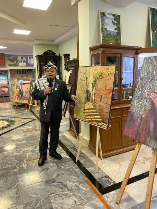 Апаста халыкара сәнгать күргәзмәсе ачылды