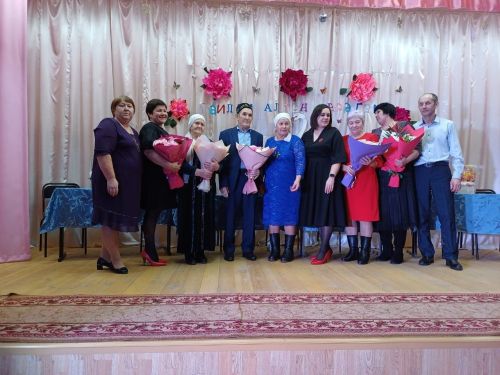 Танай-Турайда үрнәк гаиләләрне хөрмәтләгәннәр