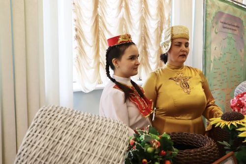 Апаста “Без бергә“ фестиваленең район туры узды