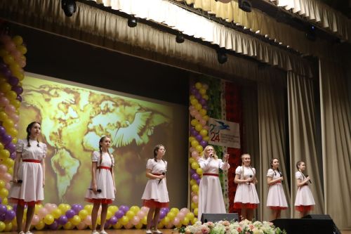 Апаста Гаилә елын тантаналы төстә ачтылар