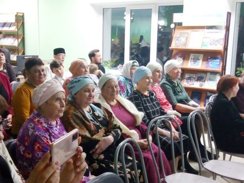 В Апастовской библиотеке состоялось  традиционное мероприятие Библиосумерки-2024