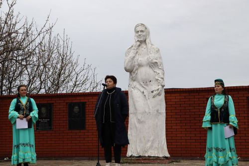 Апаста Туган тел көне һәм Тукайның 138 еллыгы билгеләп үтелде