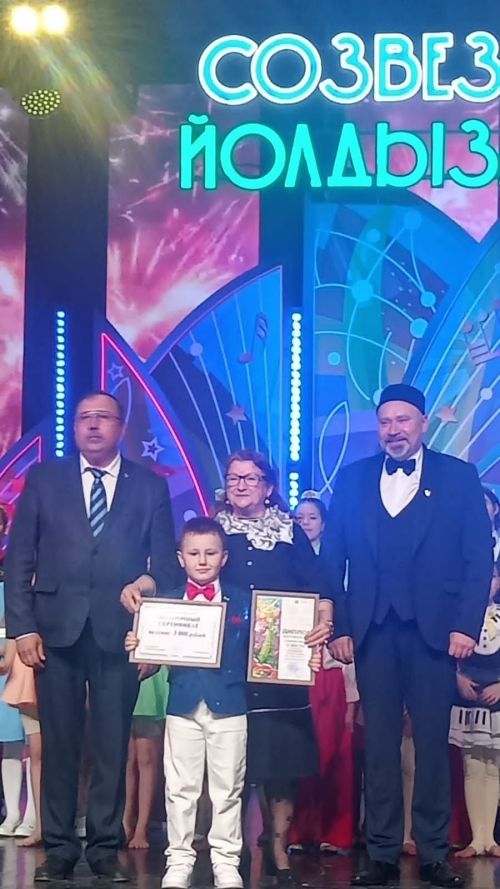 Апасның яшь талантлары район данын республика күләмендә яклый