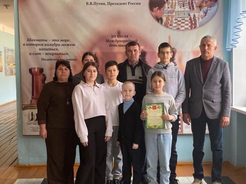 Яшь шахматчылар “бил алышты”