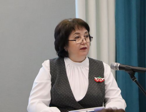 Апас мәктәбендә «Җамал Вәлиди укулары» III төбәкара фәнни-гамәли конференциясе узды