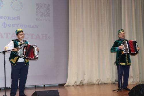 Районда «Безнең йортыбыз - Татарстан. Наш дом - Татарстан» этномәдәни фестиваль узды