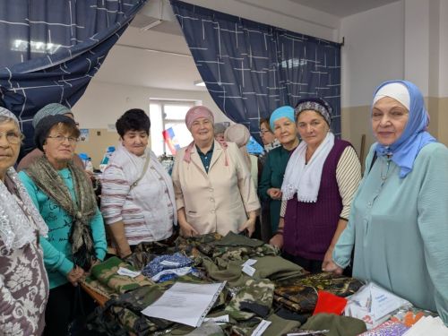 Апастовские серебряные волонтёры посетили Нурлатский детдом «ДОБРЫЙ ДОМ»