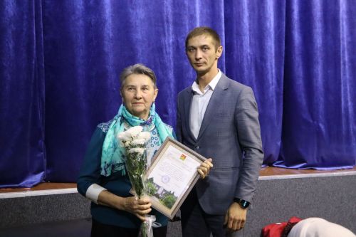 Апаста өлкәннәр котлаулар кабул итте