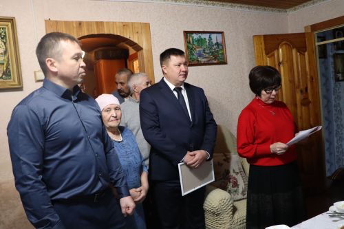 Урта Балтайда яшәүче Сөләйманов Ринат Сәяр улы дәүләт бүләгенә лаек булды