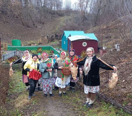 Карамасарда каз өмәсе!