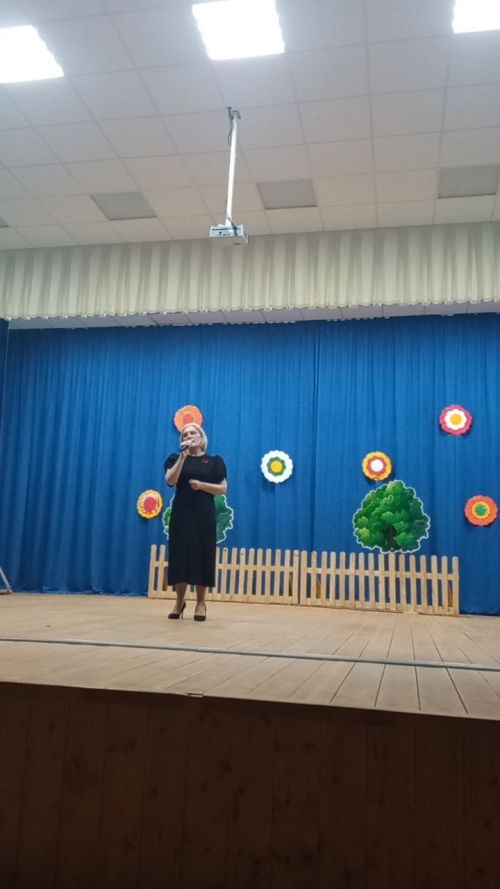 Иске Йомралы үзешчәннәре Олы Бакырчы халкына бәйрәм концерты бүләк итте