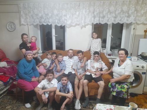 Апастовцы продолжают традицию добрых дел ко Дню народного единства