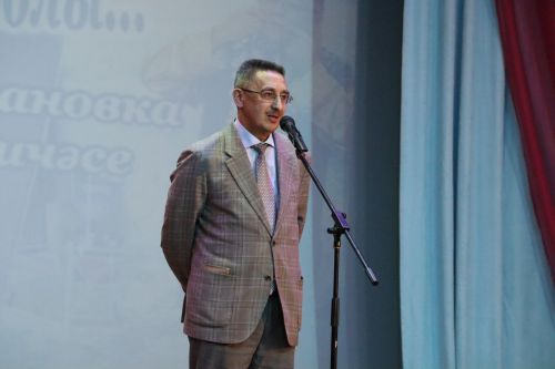 Апаста Татарстан Республикасының Атказанган мәдәният хезмәткәре Рәмис Ногмановның иҗат кичәсе узды