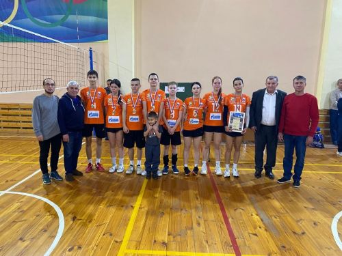 Зөфәр Зәмдиханов Кубогына узган волейбол ярышларының җиңүчеләре билгеле булды