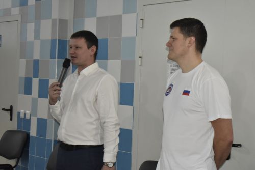 Апасның йөзү бассейнында район башлыгы призларына ярышлар узды