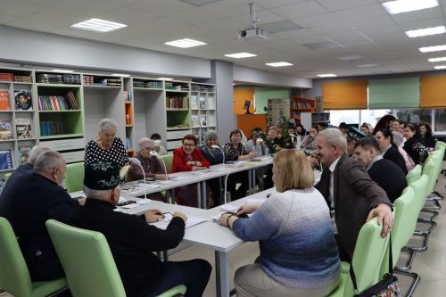 Апаста “Серле каләм” әдәби берләшмәсенең иҗади очрашуы узды