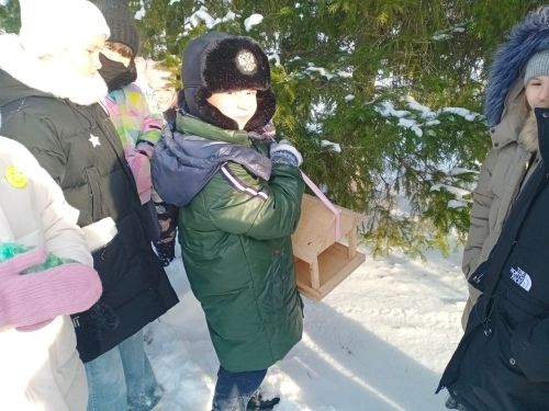 Учащиеся Табар-Черкийской школы присоединились к акции «Покормите птиц зимой!»