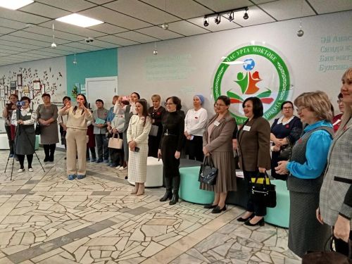 Апас урта мәктәбендә туган (татар) тел һәм әдәбияты укытучылары өчен районара методик семинар үтте