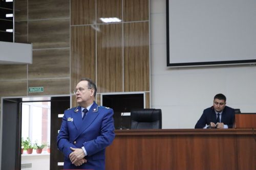 Апаста 2 айда 4 шофер кабат салмыш килеш очраган