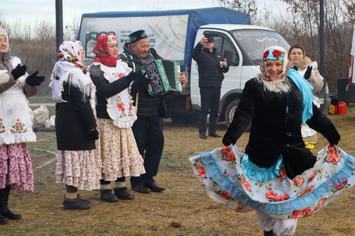 Апаста – каз өмәсе!