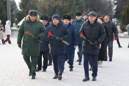 Апаста Ватан Геройларын искә алдылар