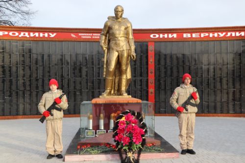 Апаста Ватан Геройларын искә алдылар