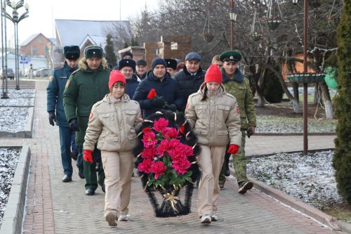 Апаста Ватан Геройларын искә алдылар