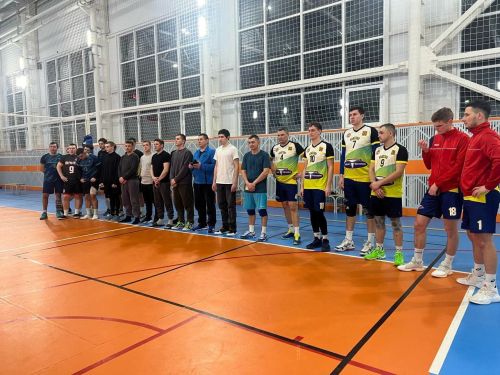 Район башлыгы кубогы апаслылар кулында
