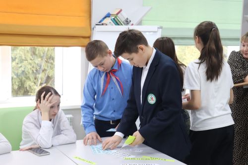 «Стена здоровья» в Апастовской библиотеке в День борьбы с наркоманией