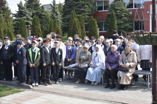 В Апастово прошел праздник родного языка и поэзии