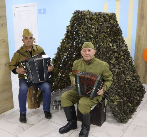 Апаста “Җиңү салюты” фестивале  бара