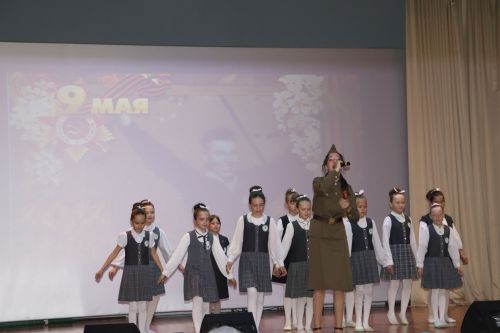Апас балалар сәнгать мәктәбе иҗади хисап концертын тәкъдим итте