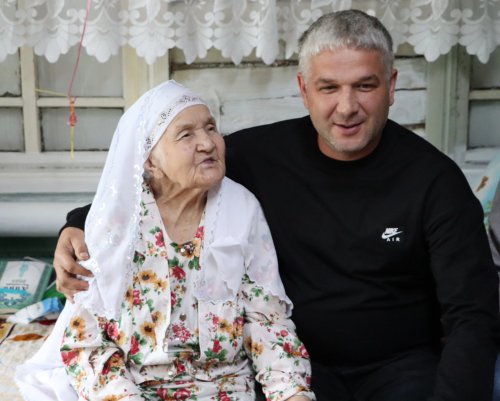 Коштавылыннан Талия әби Әхмәтҗанова: “Энем күз алдымда ачтан үлде”