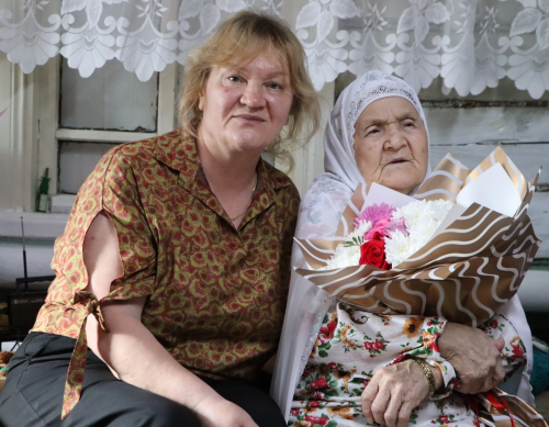 Коштавылыннан Талия әби Әхмәтҗанова: “Энем күз алдымда ачтан үлде”