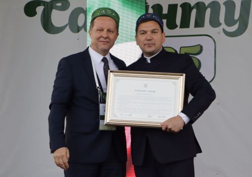 Радик Шәфигуллин Апас Сабантуенда кунак булды