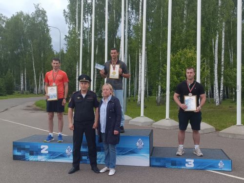 Апас эчке эшләр бүлеге хезмәткәрләре республикакүләм ярыш җиңүчесе